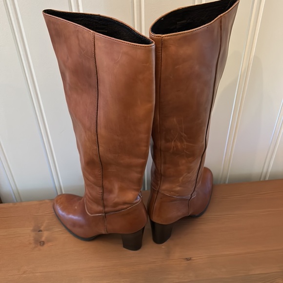 Aldo leather boots -  beautiful cognac brown size  7.5  US. Euro 38 - Picture 9 of 9